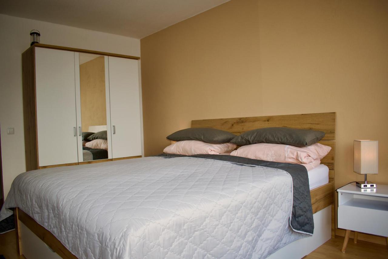 Appartement Mit Herrlicher Aussicht Uebers Murgtal Baiersbronn Esterno foto